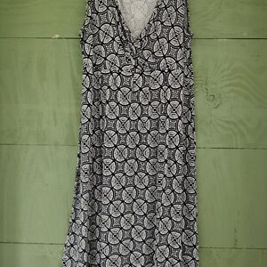 St. John's Bay Black and White Sleeveless A-line Midi Dress